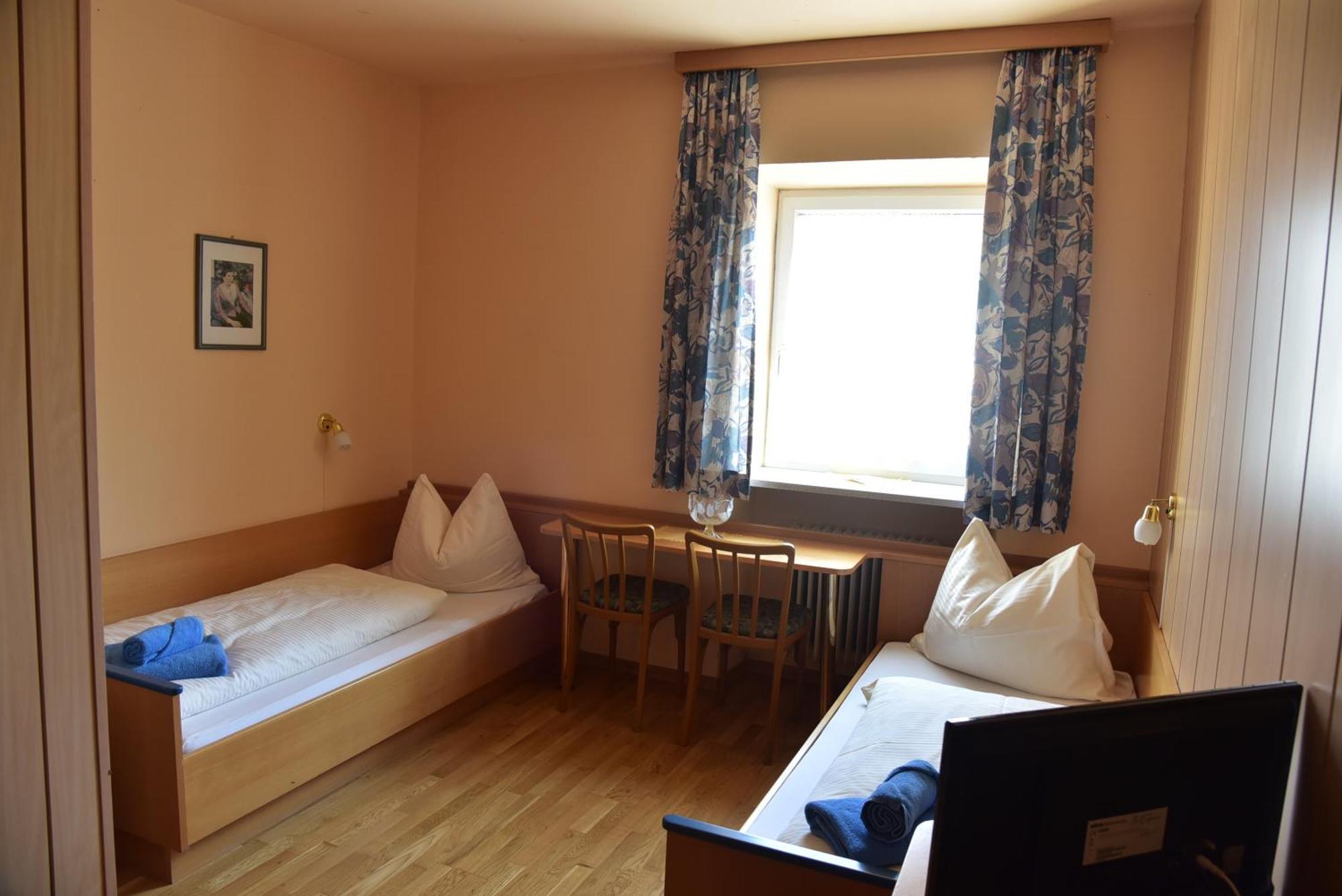 Stiftsgasthof Hochburg Kültér fotó