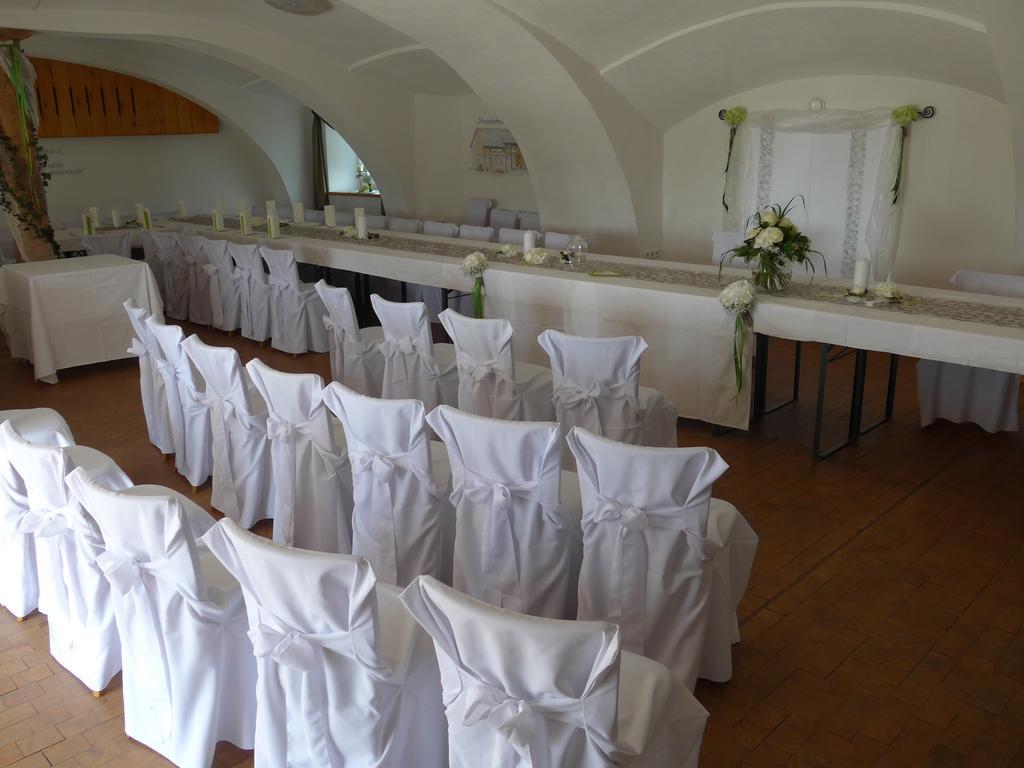 Stiftsgasthof Hochburg Kültér fotó